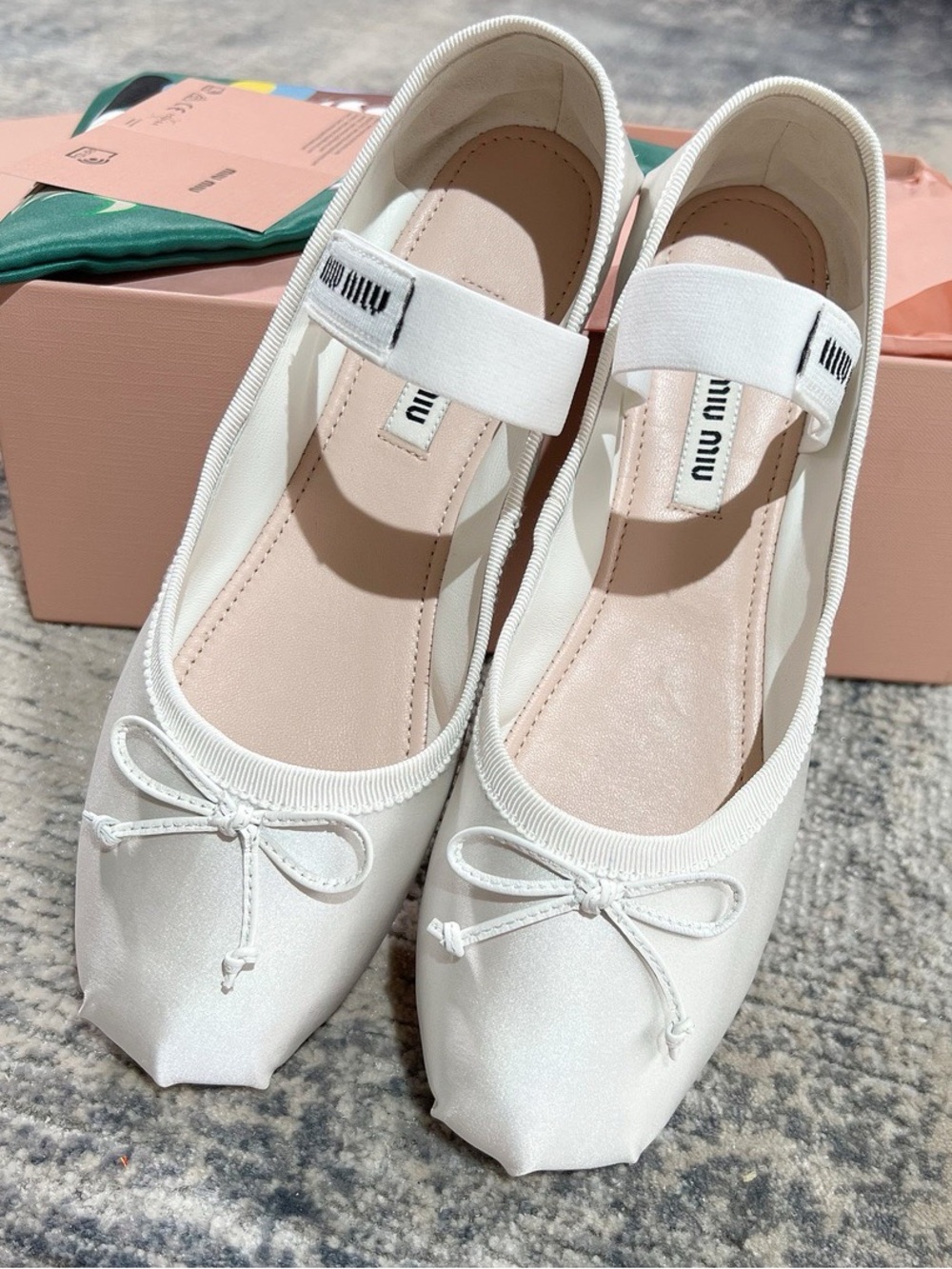 Miu Miu White Ballet Flats with Bow